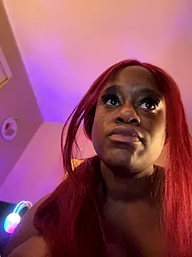 Snapshot of Tikalalin chatting on 11/01/25, 10:17 Tikalalin online show from 11/01/25, 10:17