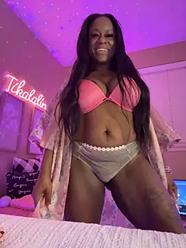 Snapshot of Tikalalin chatting on 05/17/26, 04:54 Tikalalin online show from 05/17/26, 04:54