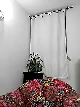 Snapshot of Van3orgasm4me chatting on 01/19/25, 07:36 Van3orgasm4me online show from 01/19/25, 07:36