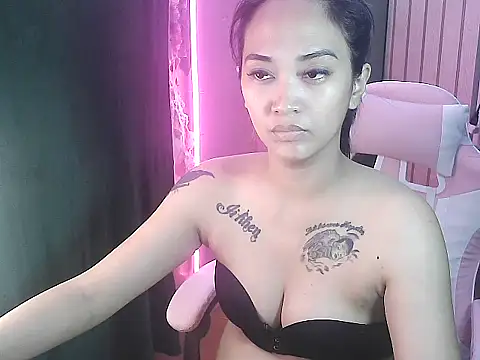 hotasianivy19 online show from 09/26/25, 08:29