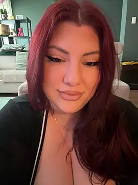 CurvyKimmy1 online show from 05/16/26, 09:28