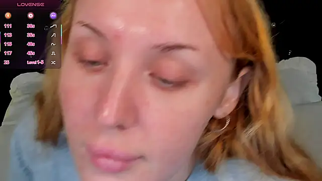 Snapshot of LianaFord chatting on 11/29/25, 11:19 LianaFord online show from 11/29/25, 11:19