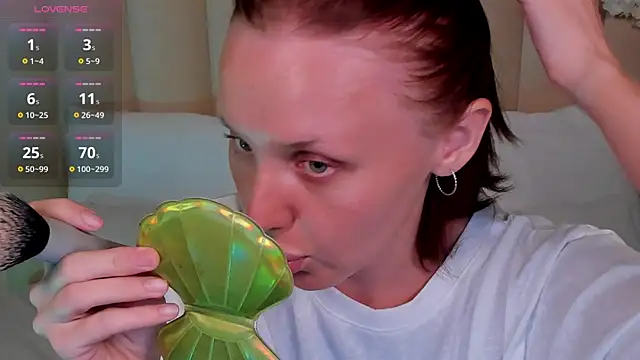 LianaFord online show from 05/28/26, 05:16
