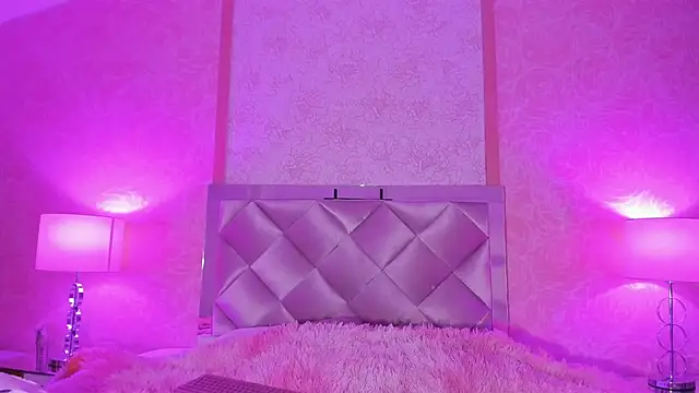 AntonellaRossi online show from 11/24/25, 07:46