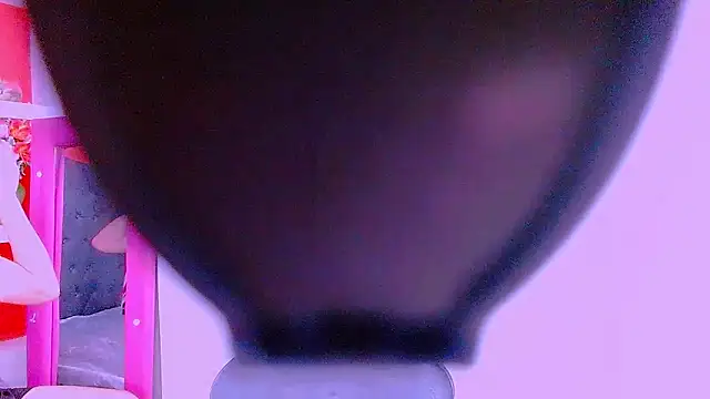 priscilahotker online show from 01/17/25, 10:44