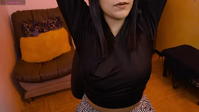 leah-666 online show from 02/15/25, 02:11