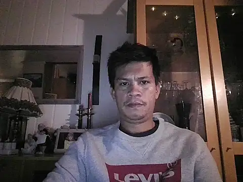 SweetasianHugoxxx online show from 11/10/25, 01:59