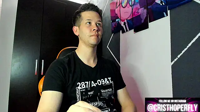 Snapshot of Cris_myster chatting on 11/08/25, 05:45 Cris myster online show from 11/08/25, 05:45