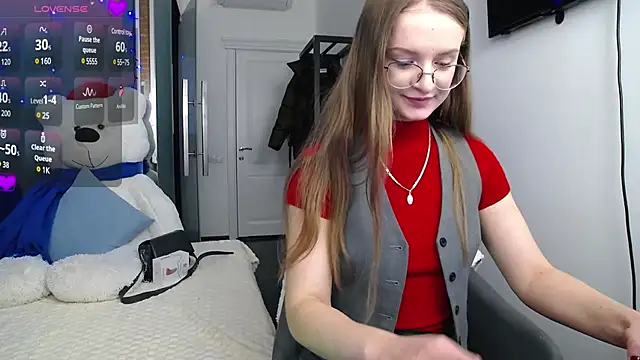 KateJonson online show from 12/11/24, 02:22