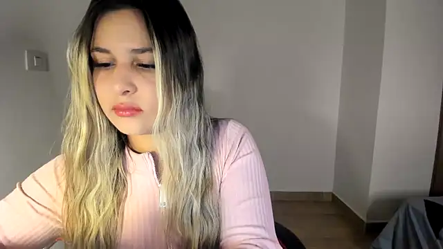 Lana Sofia1 online show from 05/03/26, 07:14
