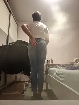 HouseOfCums online show from 10/18/25, 03:42