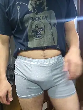 Snapshot of munyunu chatting on 10/03/25, 09:28 munyunu online show from 10/03/25, 09:28