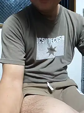 Snapshot of munyunu chatting on 10/11/25, 12:04 munyunu online show from 10/11/25, 12:04