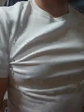 Snapshot of munyunu chatting on 10/21/25, 02:51 munyunu online show from 10/21/25, 02:51