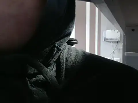 suedel65 online show from 01/10/25, 11:22
