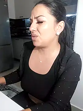 Snapshot of hot-babygirl chatting on 10/23/25, 07:23 hot-babygirl online show from 10/23/25, 07:23