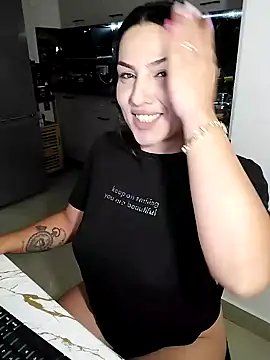 hot-babygirl online show from 06/24/26, 09:14