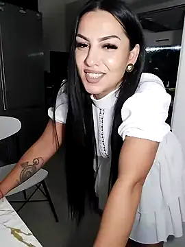 hot-babygirl online show from 07/09/26, 07:07