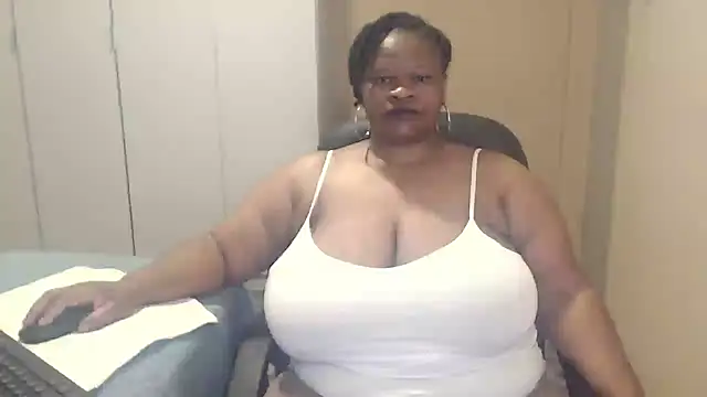 sweetnoziexx online show from 09/14/25, 03:27