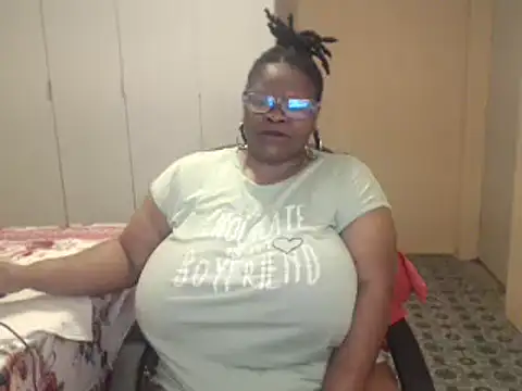 sweetnoziexx online show from 11/29/25, 05:54