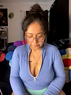 MsConejitaa online show from 12/04/24, 03:54