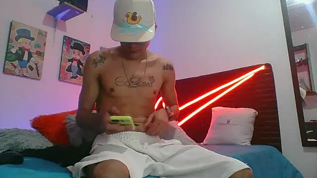 andersonZ998 online show from 10/13/25, 08:09