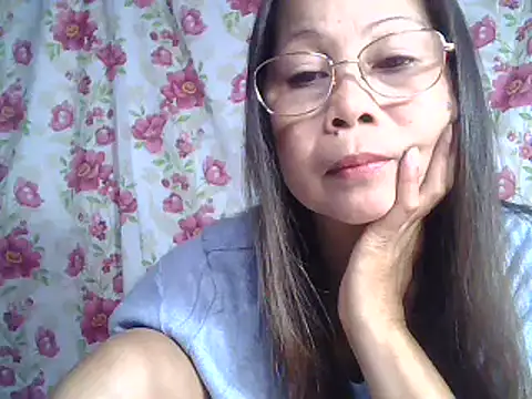urwife tobe online show from 01/11/25, 06:03