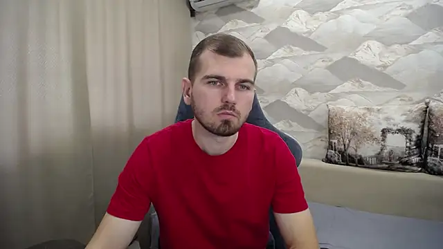 Snapshot of SerzhKorol1 chatting on 09/25/25, 08:07 SerzhKorol1 online show from 09/25/25, 08:07
