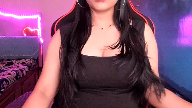 Snapshot of South_indian_tickly chatting on 11/28/25, 06:54 South indian tickly online show from 11/28/25, 06:54