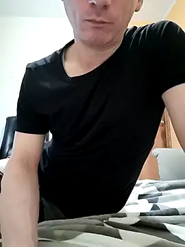 Snapshot of Kuroshitsuji7 chatting on 03/14/25, 10:49 Kuroshitsuji7 online show from 03/14/25, 10:49