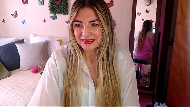 Jolie-Mature online show from 07/27/26, 08:49