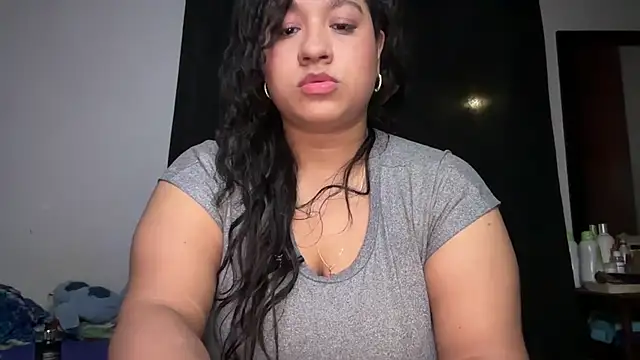 Snapshot of Big_boobs_lau_ chatting on 09/24/25, 07:12 Big boobs lau online show from 09/24/25, 07:12