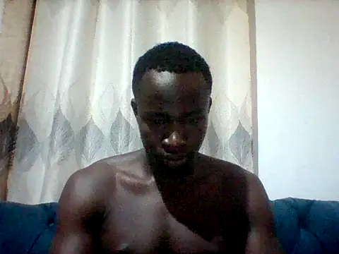 Snapshot of mclntz_bbc chatting on 02/03/26, 01:37 mclntz bbc online show from 02/03/26, 01:37