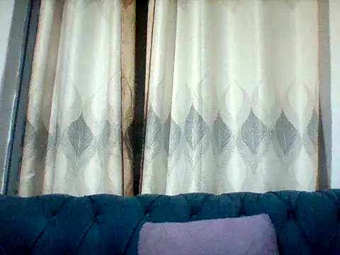 Snapshot of mclntz_bbc chatting on 02/07/26, 01:42 mclntz bbc online show from 02/07/26, 01:42