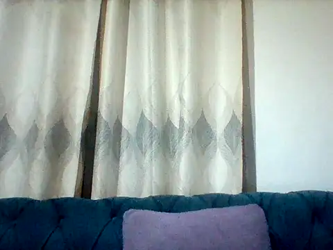 Snapshot of mclntz_bbc chatting on 02/20/26, 12:18 mclntz bbc online show from 02/20/26, 12:18