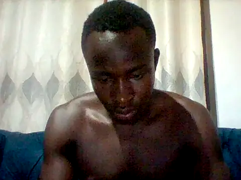Snapshot of mclntz_bbc chatting on 02/21/26, 02:29 mclntz bbc online show from 02/21/26, 02:29