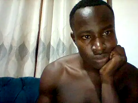 Snapshot of mclntz_bbc chatting on 03/17/26, 07:28 mclntz bbc online show from 03/17/26, 07:28