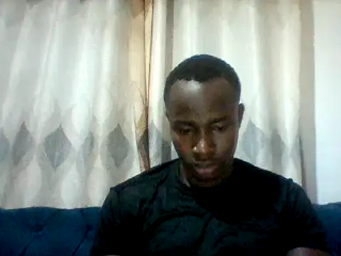 Snapshot of mclntz_bbc chatting on 04/14/26, 01:33 mclntz bbc online show from 04/14/26, 01:33