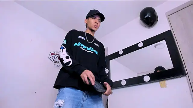 Samuel Suarez online show from 05/05/26, 06:10