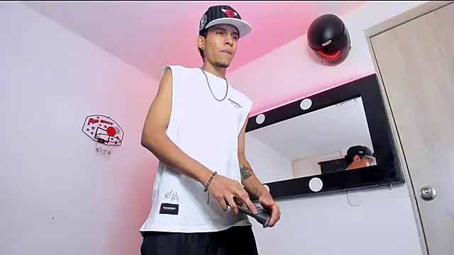 Samuel Suarez online show from 05/21/26, 04:52