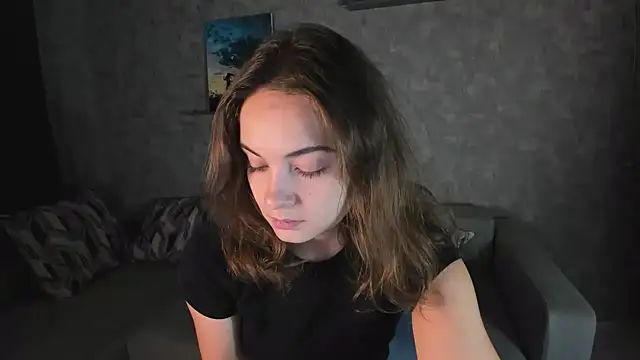 Snapshot of KristinaLoison chatting on 11/26/25, 01:12 KristinaLoison online show from 11/26/25, 01:12