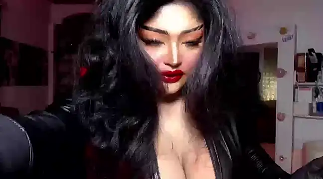 Snapshot of TiffanyWolf chatting on 01/14/25, 08:31 TiffanyWolf online show from 01/14/25, 08:31