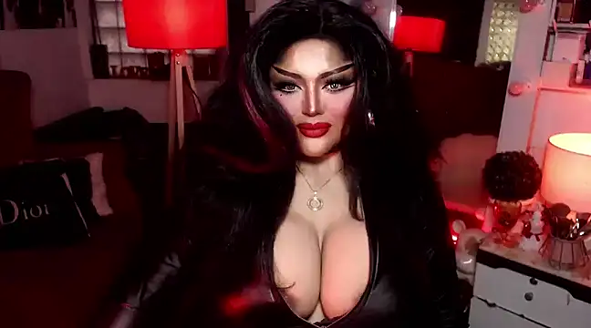 Snapshot of TiffanyWolf chatting on 01/15/25, 04:15 TiffanyWolf online show from 01/15/25, 04:15