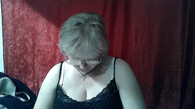 Gina Marlyn online show from 04/30/26, 08:04