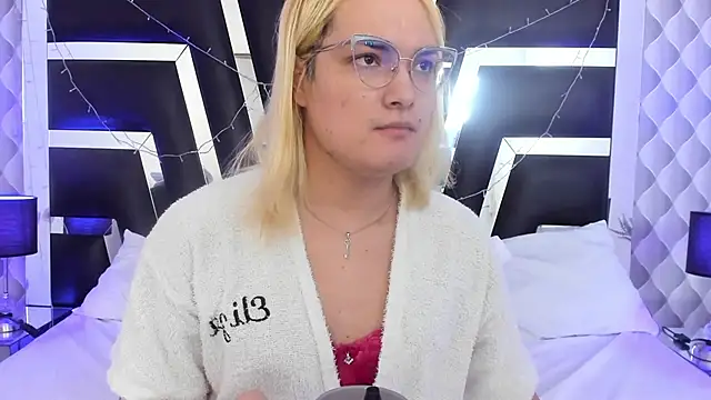 katya kozlov online show from 11/13/25, 02:10