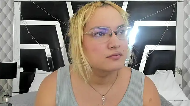 katya kozlov online show from 11/22/25, 03:49