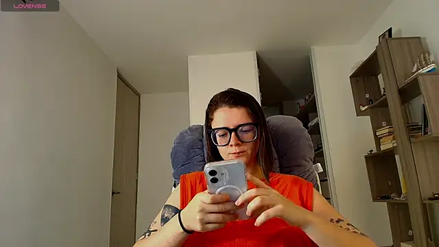 Arya starrk online show from 11/11/25, 02:28