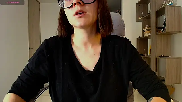 Arya starrk online show from 11/19/25, 01:22