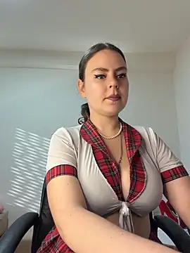 Stoned-baby69 online show from 06/12/26, 04:17