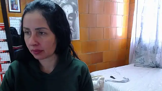 charlote temple online show from 06/17/26, 02:07